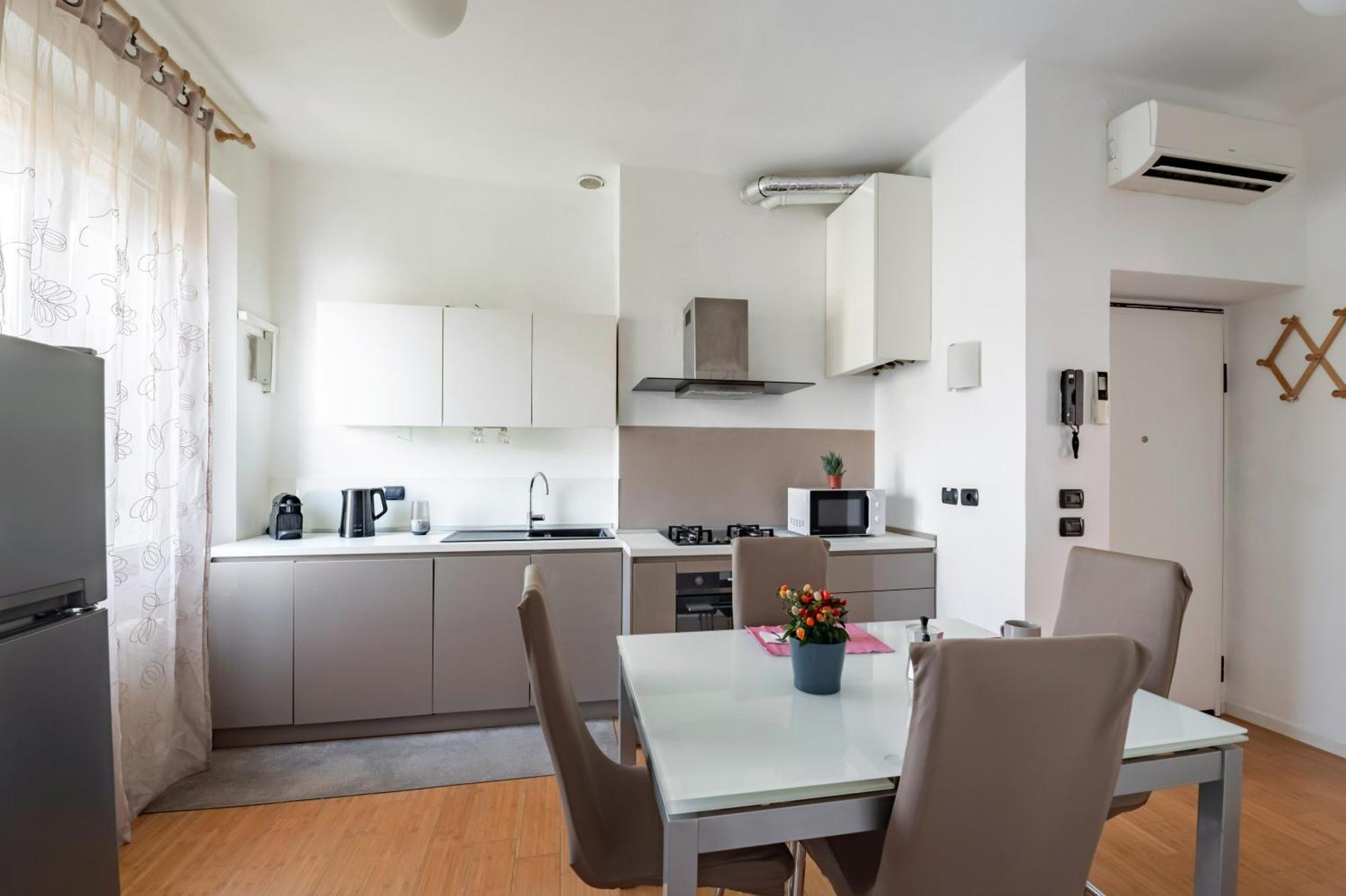 Apartment Modern Near Centre!
