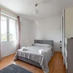 Modern Apartment Near Verona Centre!